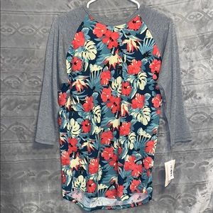 M Flower LulaRoe T-Shirt